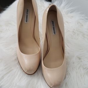 Kelsi Dagger Patent leather pumps